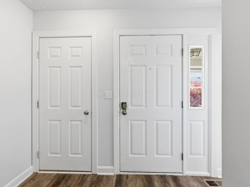 1882 Bennigan Drive, Unit 100C, Hilliard, OH 43026 Photo 5