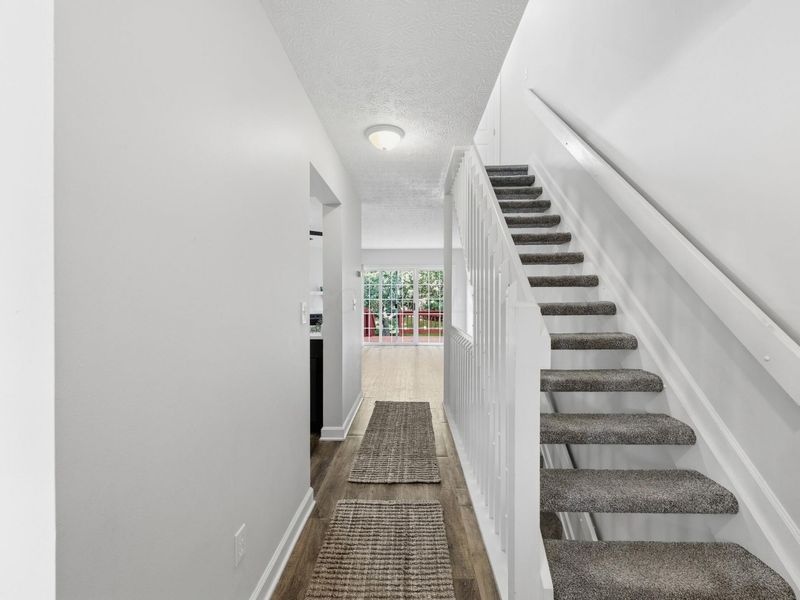 1882 Bennigan Drive, Unit 100C, Hilliard, OH 43026 Photo 6
