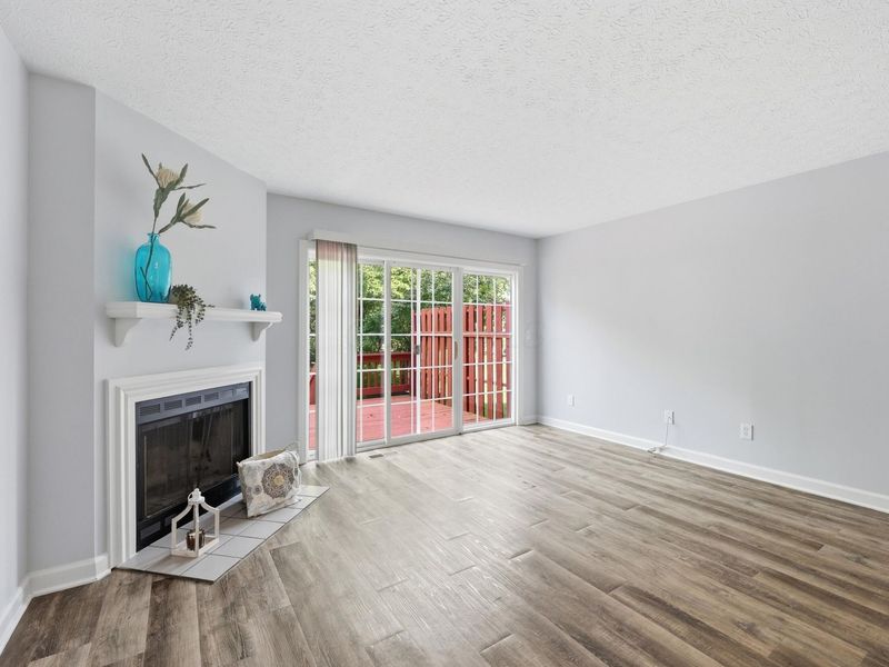 1882 Bennigan Drive, Unit 100C, Hilliard, OH 43026 Photo 9