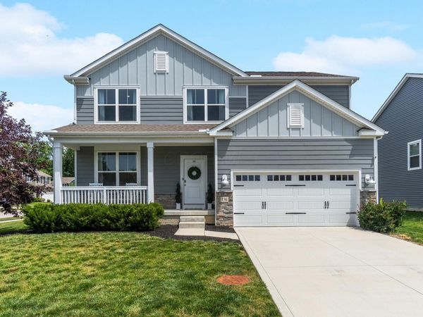 136 Cedar Creek Street , Delaware, OH 43015