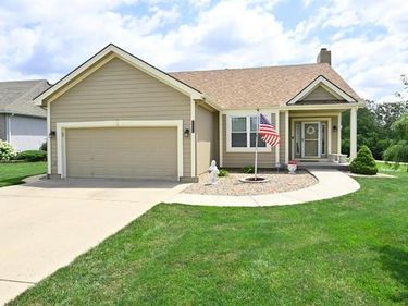 3000 Maple Farm Road, Platte City, MO 64079