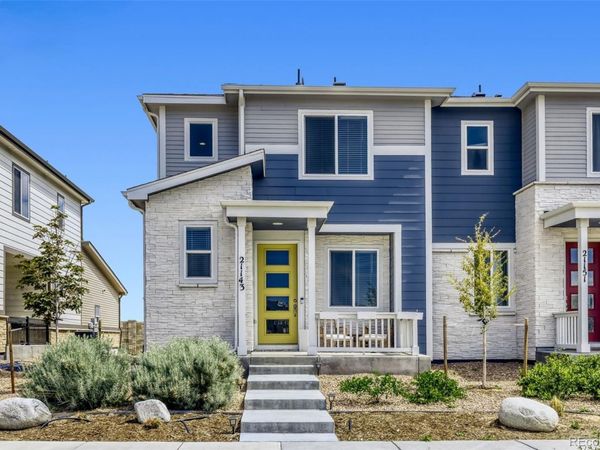 21143 E 67th Avenue , Aurora, CO 80019