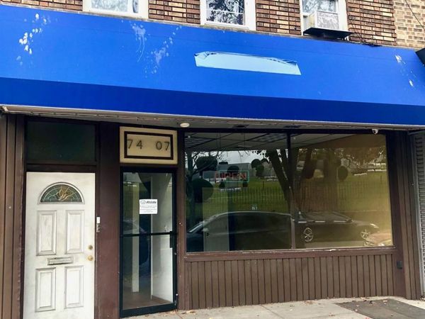 7407 Myrtle Avenue , Glendale, NY 11385