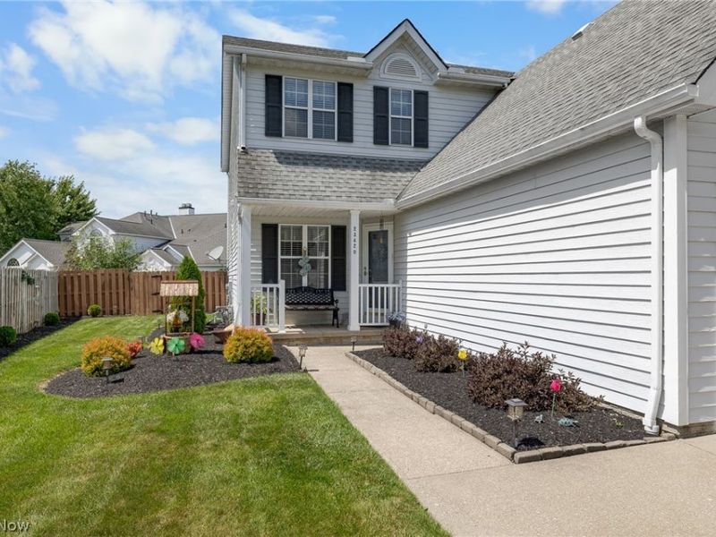 23420 Wainwright Terrace, Olmsted Falls, OH 44138 Photo 1