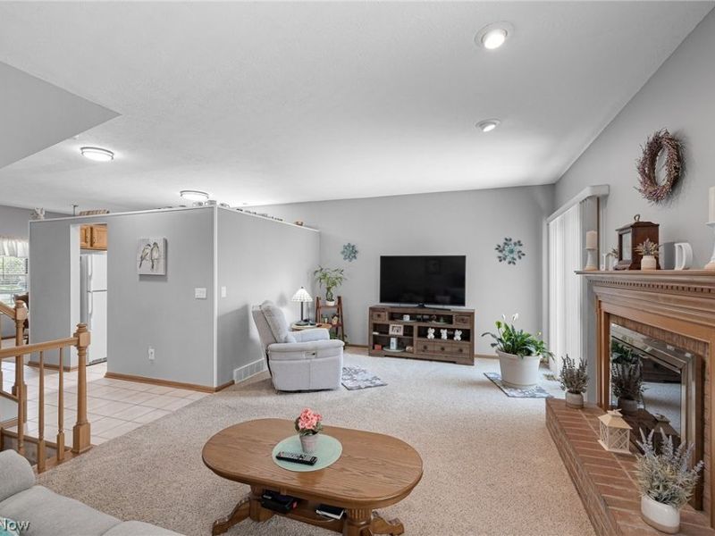 23420 Wainwright Terrace, Olmsted Falls, OH 44138 Photo 12