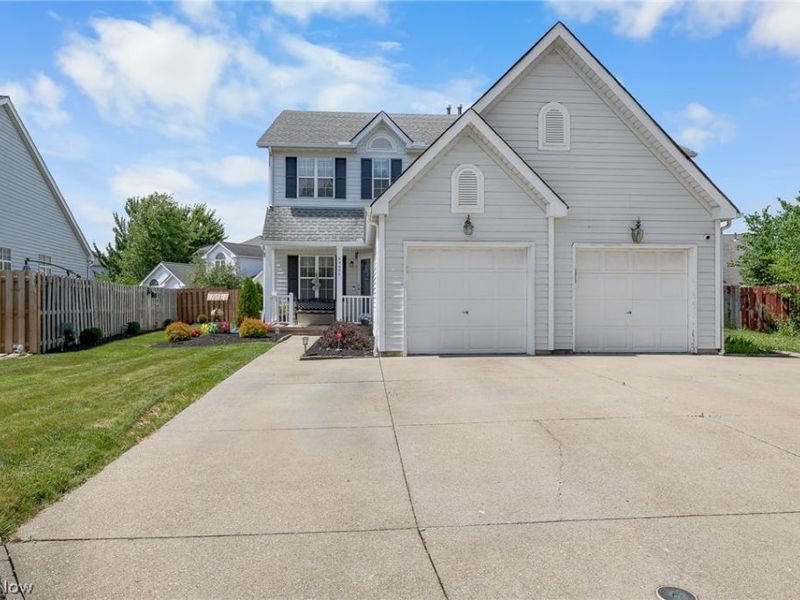 23420 Wainwright Terrace, Olmsted Falls, OH 44138 Photo 2