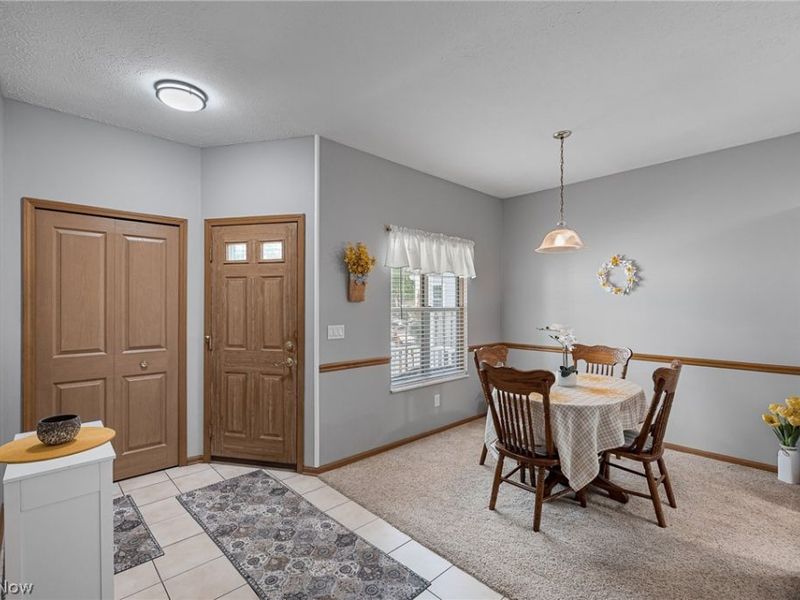 23420 Wainwright Terrace, Olmsted Falls, OH 44138 Photo 3