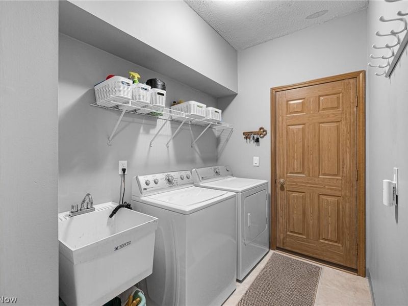 23420 Wainwright Terrace, Olmsted Falls, OH 44138 Photo 9
