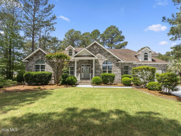 8930 Rosewood Court NW, Calabash, NC 28467