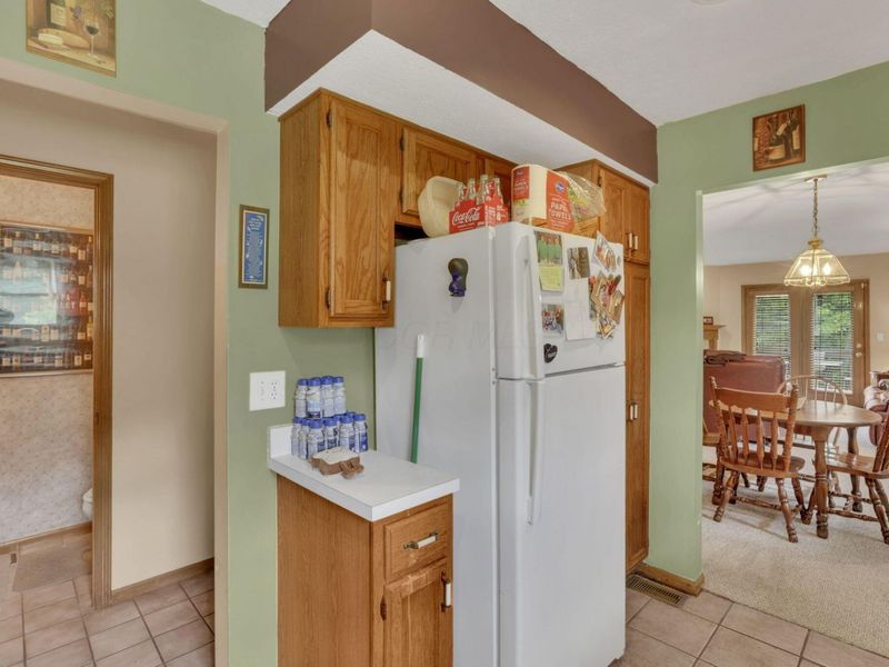588 Spring Brook E, Westerville, OH 43081 Photo 10