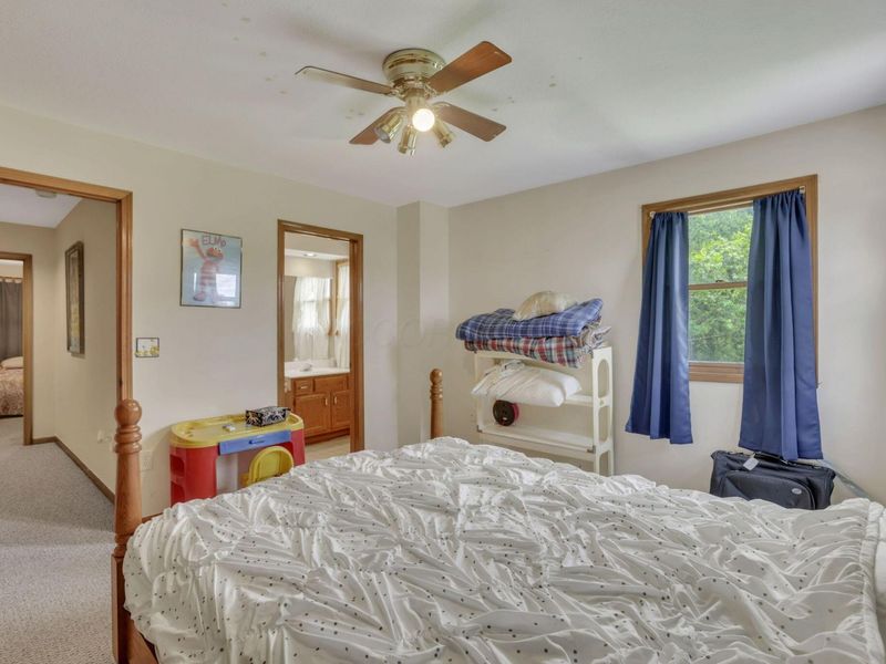 588 Spring Brook E, Westerville, OH 43081 Photo 16