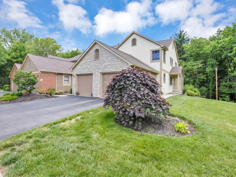 588 Spring Brook E, Westerville, OH 43081 Photo 35