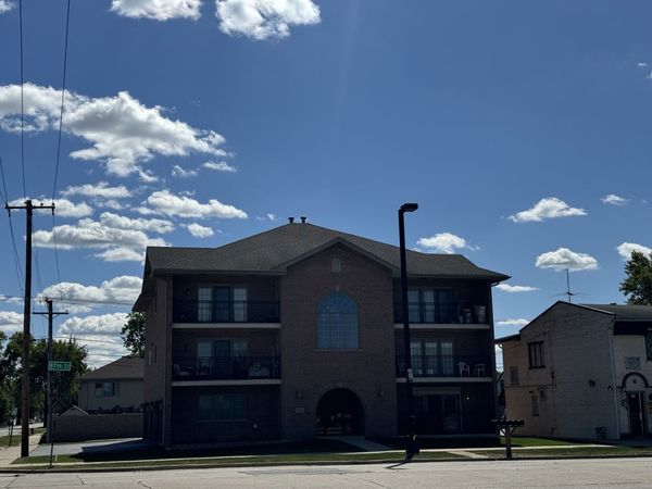 5901 W 87th Street , Unit 3W, Oak Lawn, IL 60453