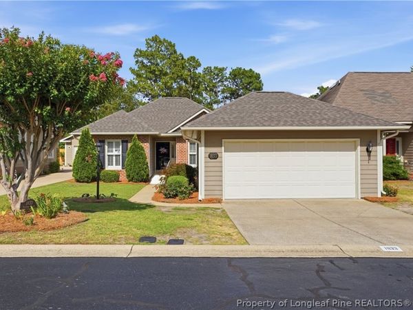 1833 Stetson Lane, Fayetteville, NC 28304