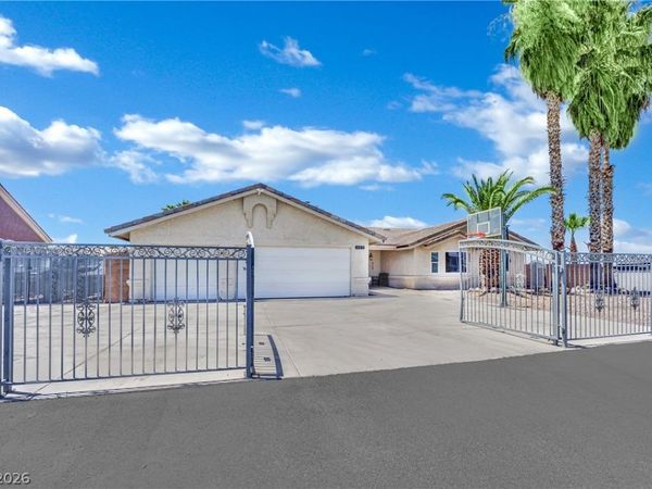 420 N Racetrack Road, Henderson, NV 89015