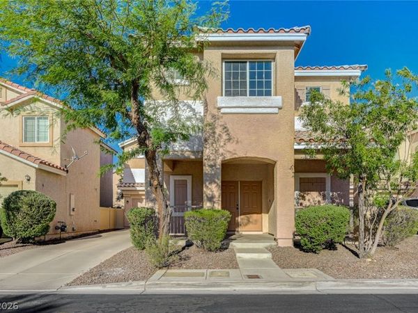 8838 Red Raven Court , Las Vegas, NV 89123