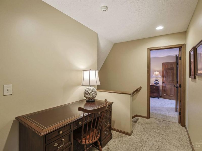 5445 Creek Bend Drive, West Chester, OH 45069 Photo 18