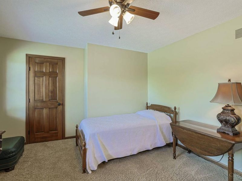 5445 Creek Bend Drive, West Chester, OH 45069 Photo 30