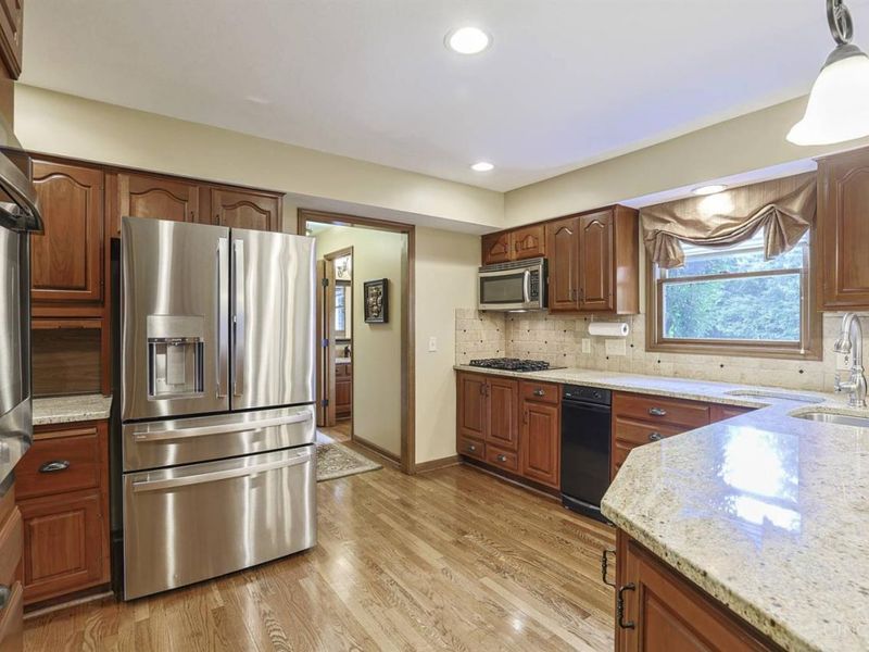 5445 Creek Bend Drive, West Chester, OH 45069 Photo 6