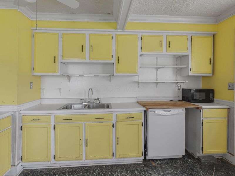 1397 Little Avenue, Columbus, OH 43223 Photo 13