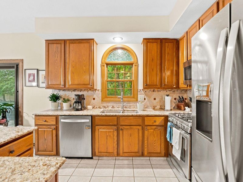 691 Westray Drive, Westerville, OH 43081 Photo 13