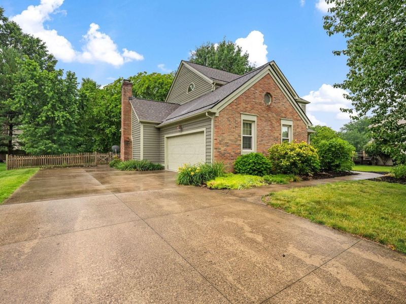 691 Westray Drive, Westerville, OH 43081 Photo 2