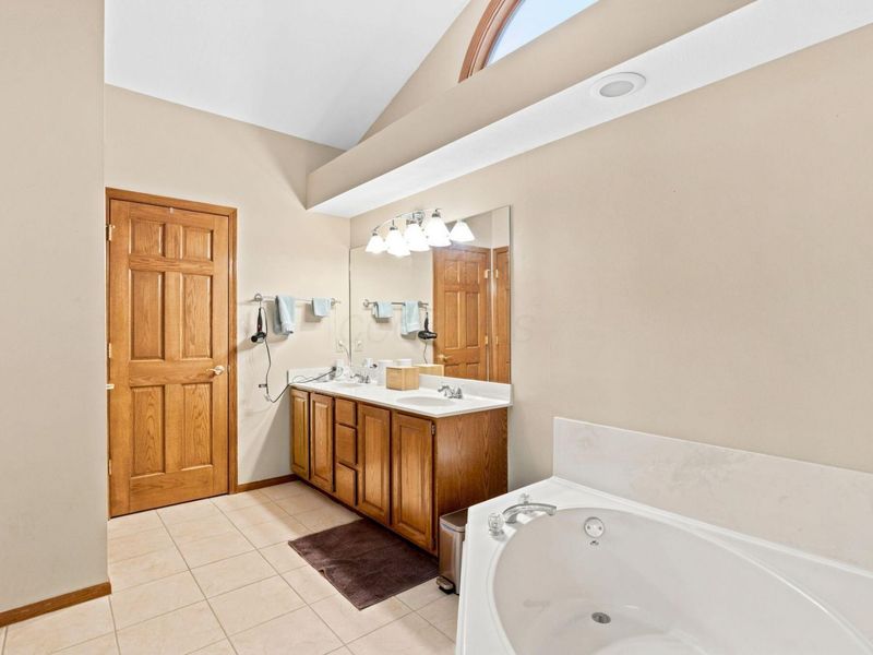 691 Westray Drive, Westerville, OH 43081 Photo 28