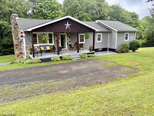 6786 lantz ridge rd Avenue, Aurora, WV 26705