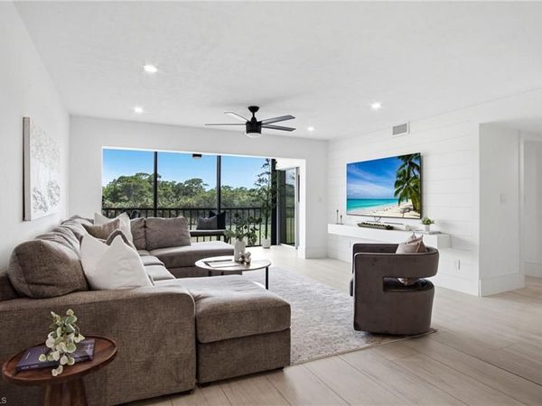 1520 Imperial Golf Course BLVD, Unit 236, NAPLES, FL 34110