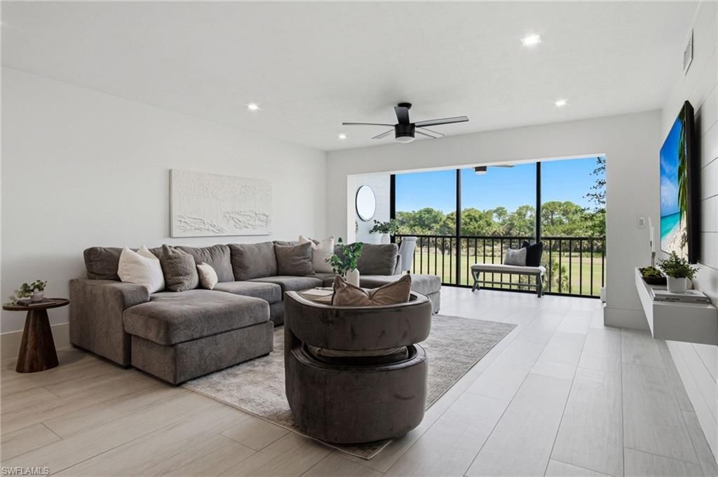 1520 Imperial Golf Course Blvd, Unit 236, Naples, FL 34110 Photo