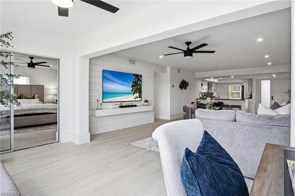 1520 Imperial Golf Course Blvd, Unit 236, Naples, FL 34110 Photo