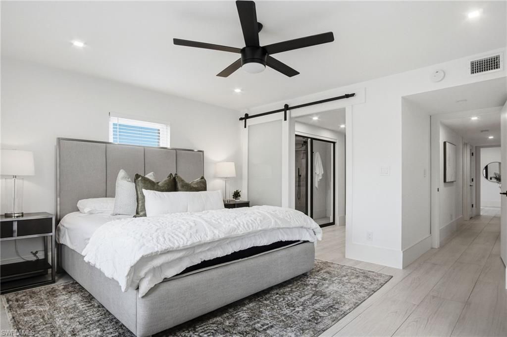 1520 Imperial Golf Course Blvd, Unit 236, Naples, FL 34110 Photo