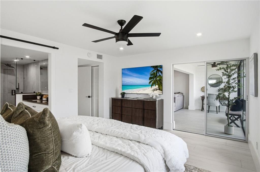 1520 Imperial Golf Course Blvd, Unit 236, Naples, FL 34110 Photo