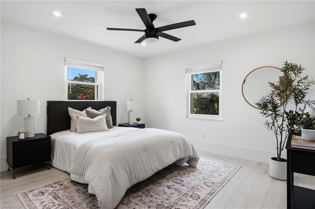 1520 Imperial Golf Course Blvd, Unit 236, Naples, FL 34110 Photo