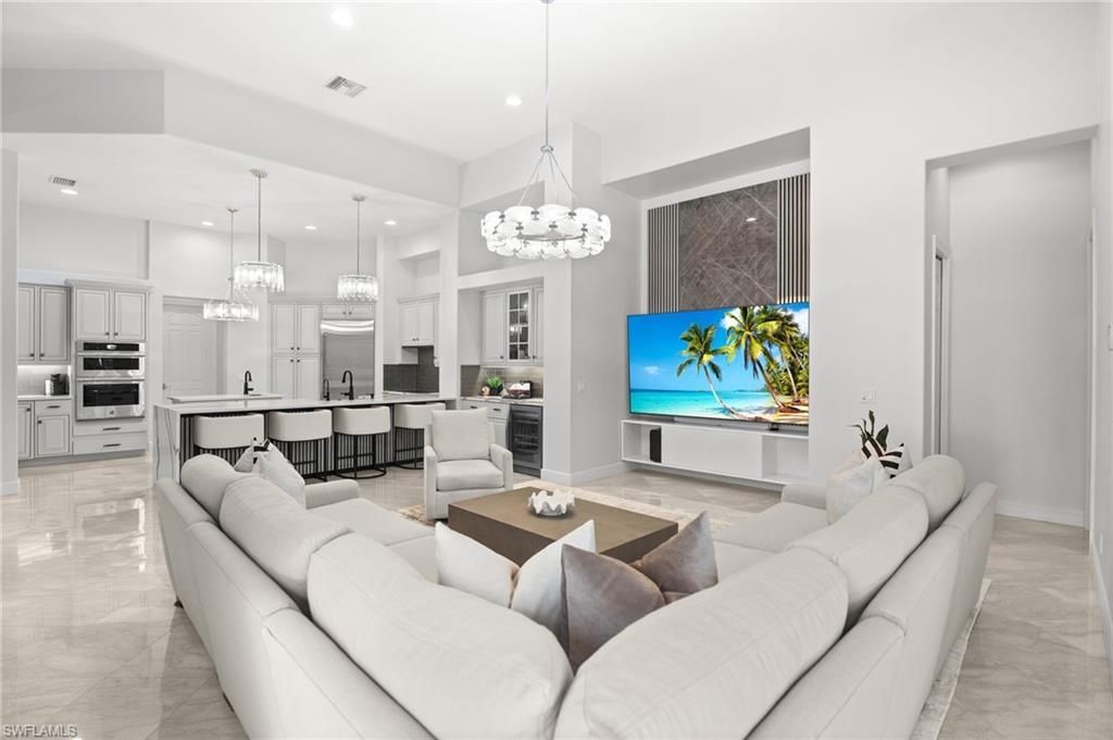 480 Terracina Way, Naples, FL 34119 Photo