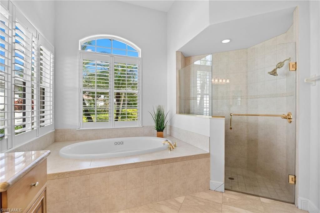 480 Terracina Way, Naples, FL 34119 Photo