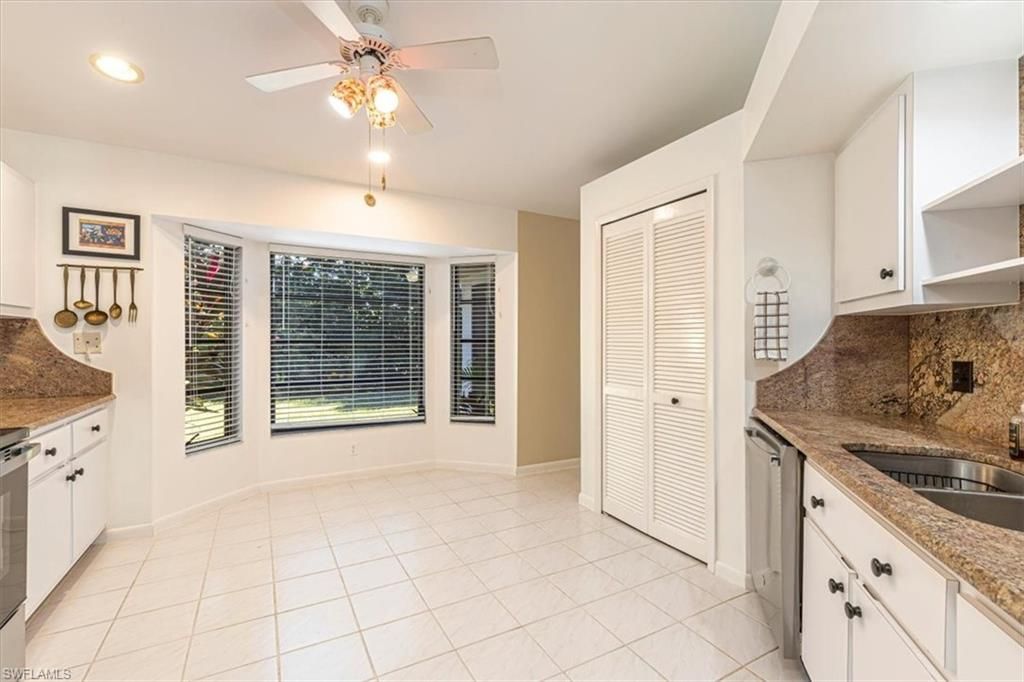 124 Versailles Cir, Naples, FL 34112 Photo