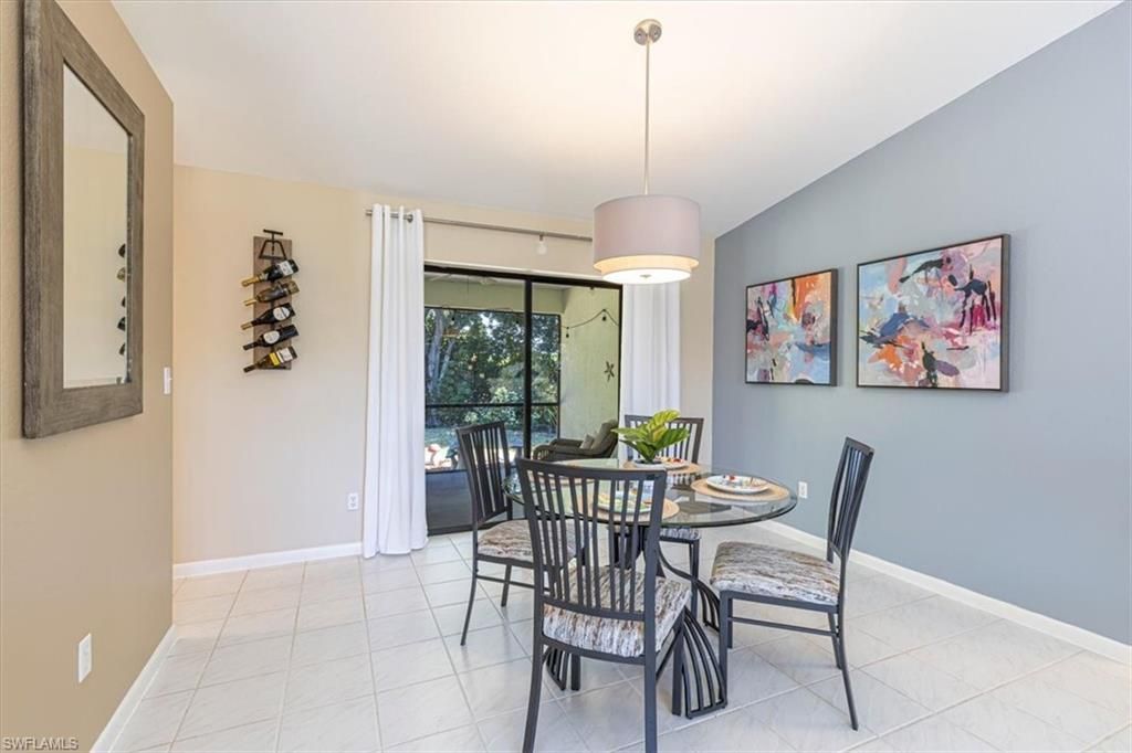 124 Versailles Cir, Naples, FL 34112 Photo