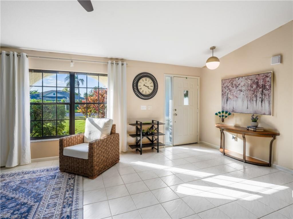 124 Versailles Cir, Naples, FL 34112 Photo