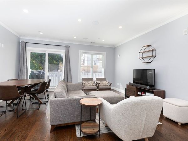 20 Fuller St, Unit 2, Boston, MA 02124
