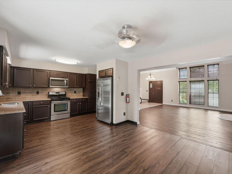 7504 Crossing Place, Lewis Center, OH 43035 Photo 20