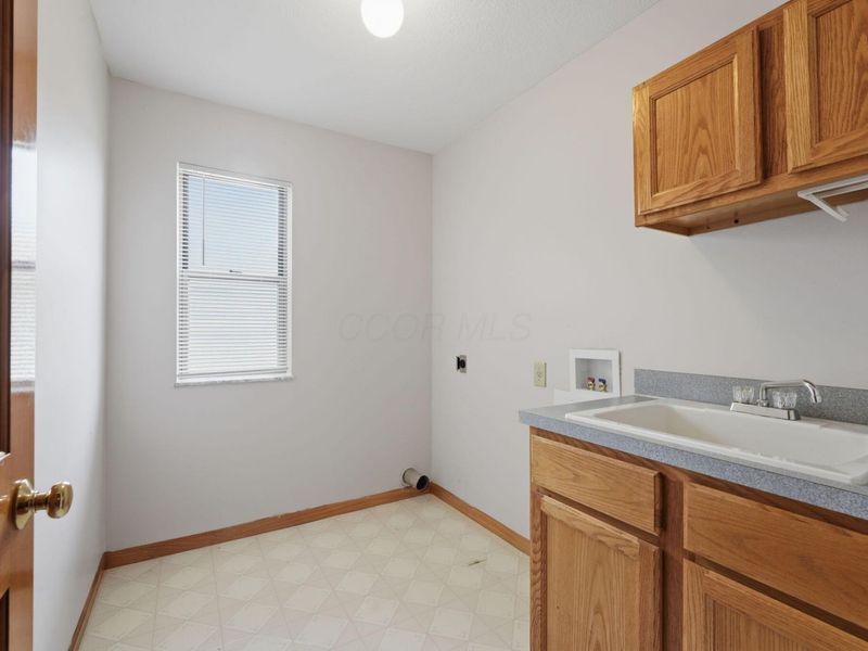 7504 Crossing Place, Lewis Center, OH 43035 Photo 27
