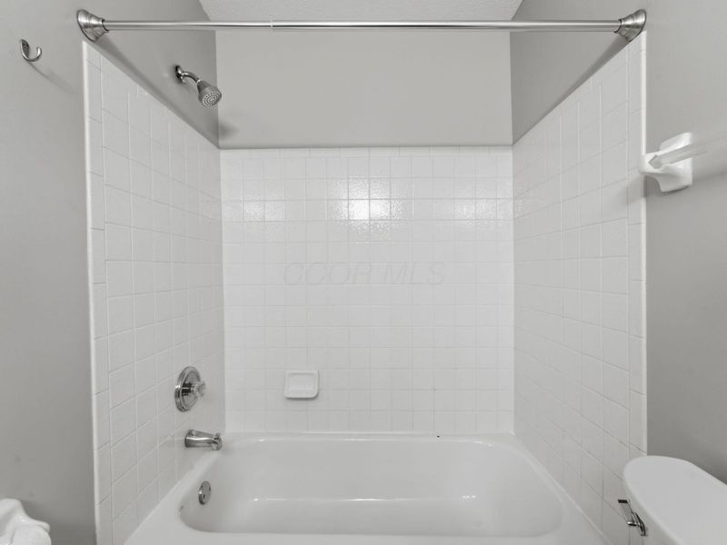 7504 Crossing Place, Lewis Center, OH 43035 Photo 46