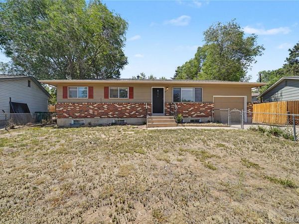 2414 Sonoma Drive , Colorado Springs, CO 80910