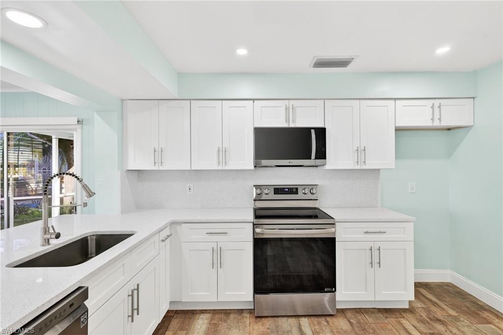 4312 S Atlantic Cir , North Fort Myers, FL 33903 Photo