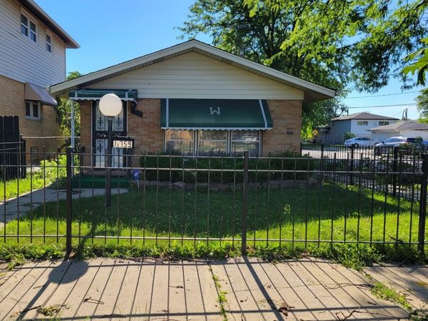 11759 S Laflin Street , Chicago, IL 60643