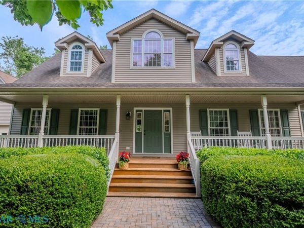 646 Twin Harbor Road , Reedville, VA 22539