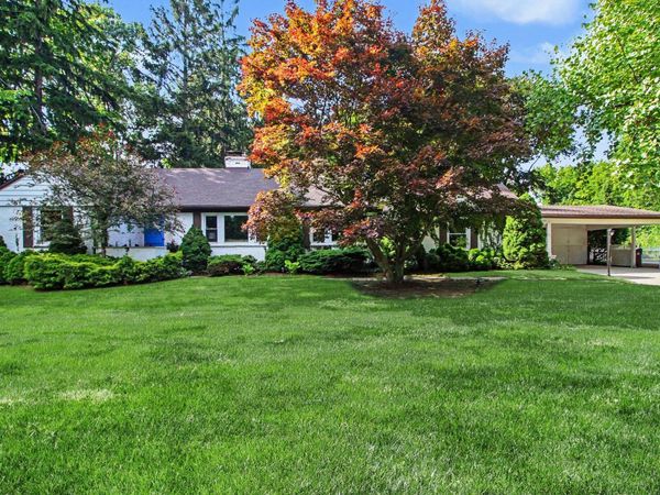 1000 Vesper Road, Ann Arbor, MI 48103