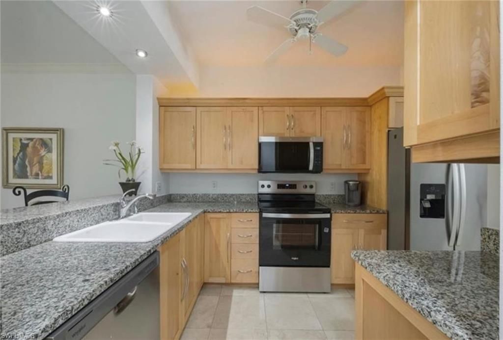 410 Bayfront Pl, Unit 2405, Naples, FL 34102 Photo