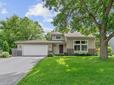 4770 Yorktown Lane N, Plymouth, MN 55442